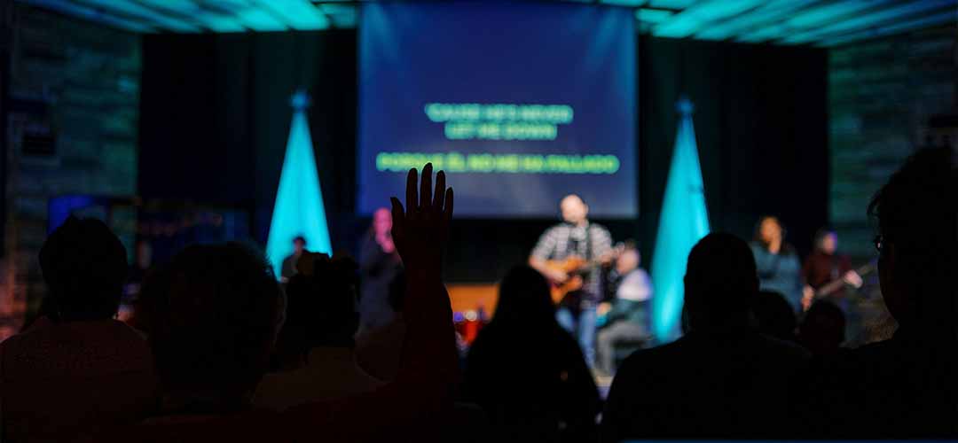 Worship at Mesa Baptist Church - MBC